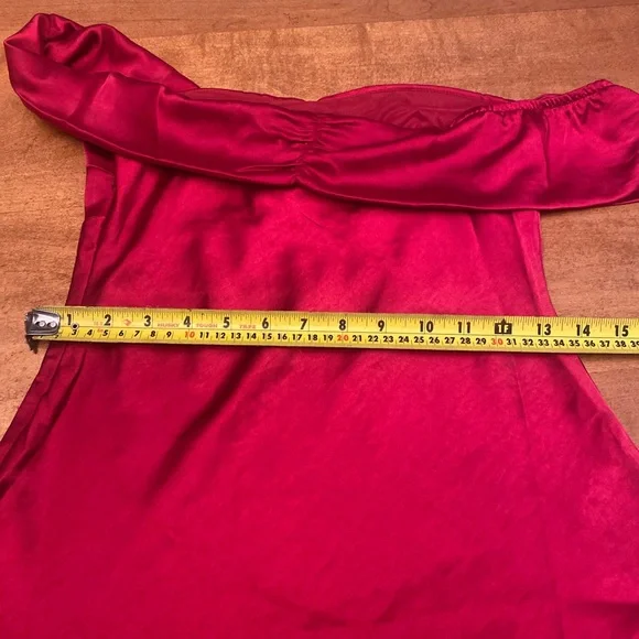 Princess Polly Red Off-Shoulder Cocktail Dress - Picture 6 of 8